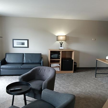 Super 8 By Wyndham St-Jerome Otel Saint-Jerome Dış mekan fotoğraf